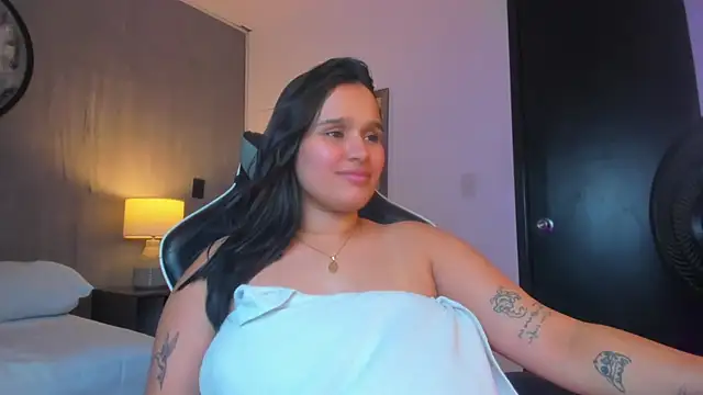 lia_sexx19 webcam