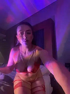 SweetHushviolet webcam