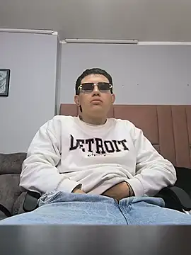 Thiagoo_Vega webcam