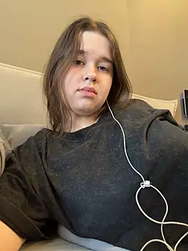 HornyGirlH webcam