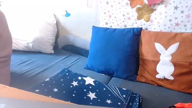 QueenLana webcam