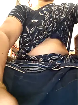 indianhotwife639 live sex cam