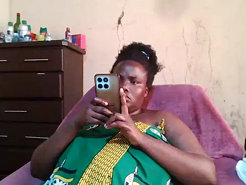 sexybigboobz webcam