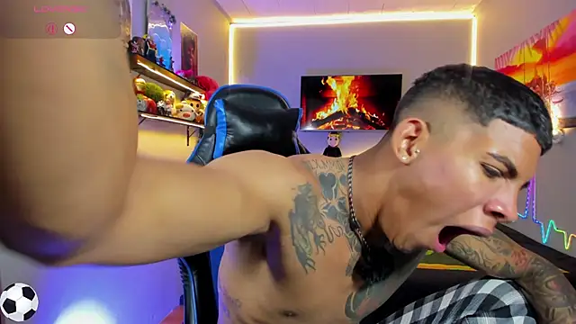 damian_latinxxx (M young) - 😍hello damian