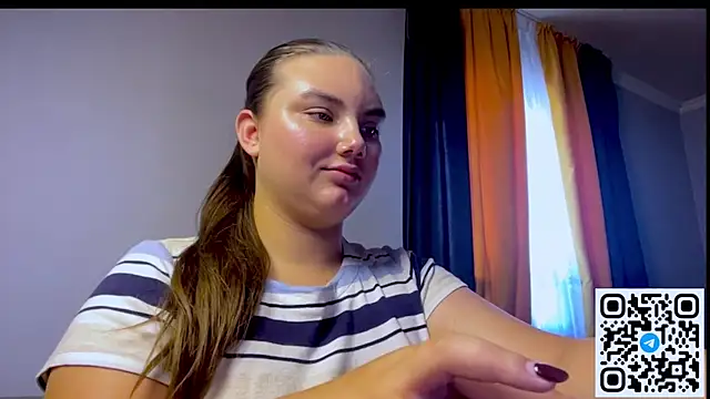 Dreamyblushfairy webcam
