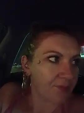 nakedgarbageperson webcam
