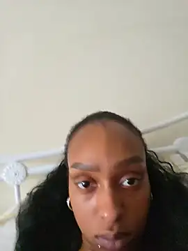 Hazel_Dollxx webcam