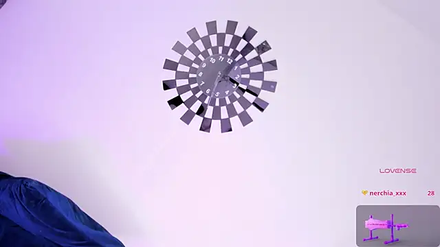 ALONDRAMILF live cam