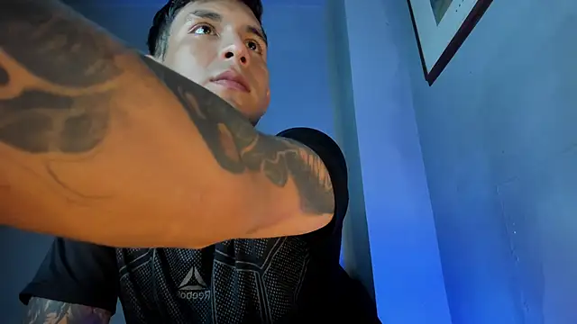 Travisttanner28 webcam