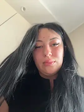 AdinaKan webcam