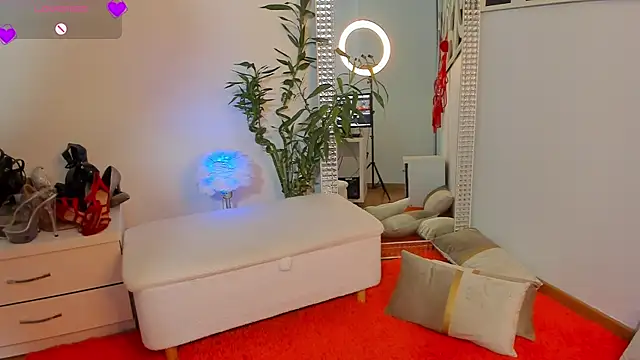 MiraPleasure_ webcam