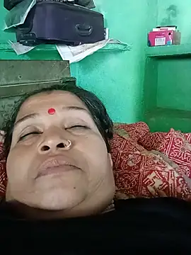 Manavi_x webcam