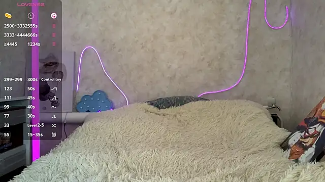 VictoriaDeese webcam