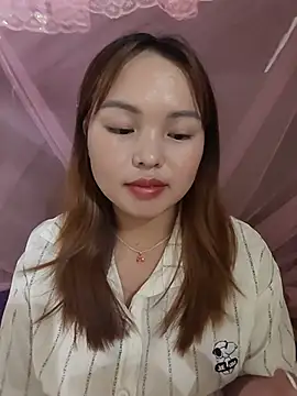 Mina_xYx webcam