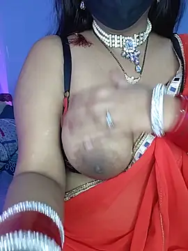 Long_hair_queen webcam
