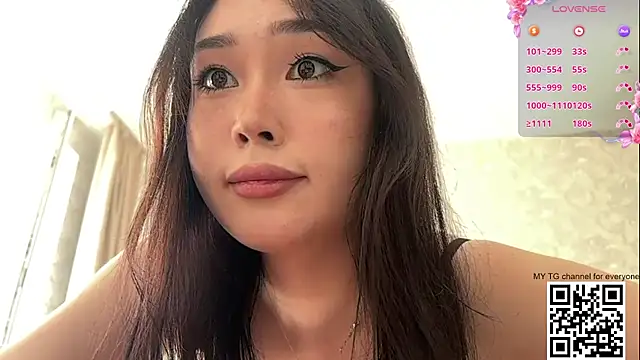 LilowNax webcam