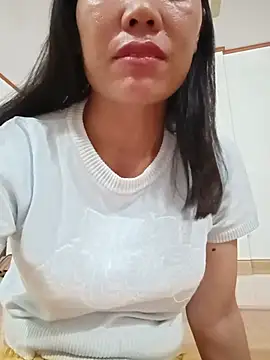 -Maya-a webcam
