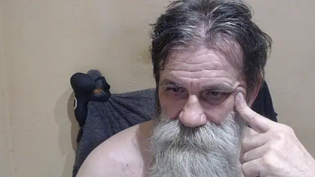 AlexNudo webcam