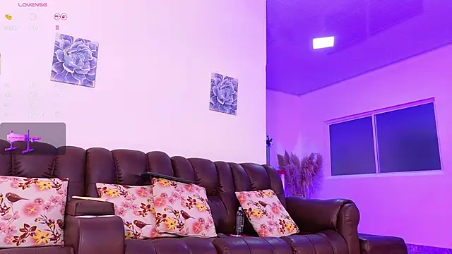 lara_giraldo webcam