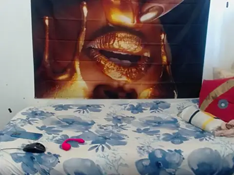 Queenteex6992 webcam