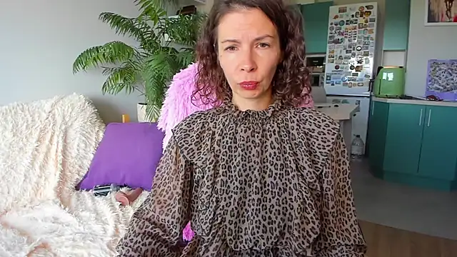 ChristinaGlory webcam