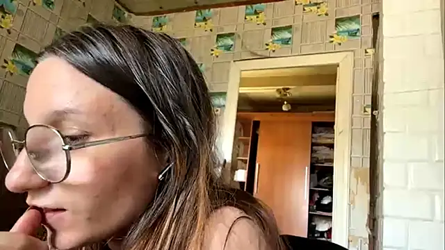 SparkleJebb webcam