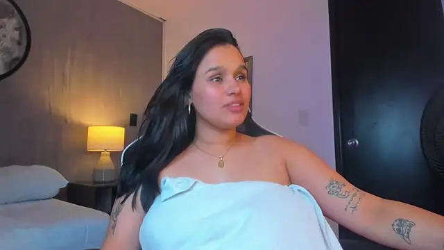 lia_sexx19 webcam