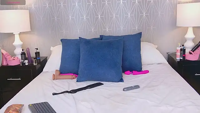AntonellaEscudero live cam