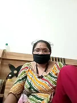 Menka_cut34 webcam