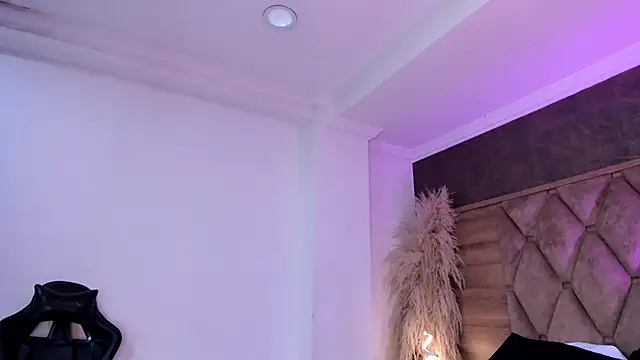 CristineRainn_ webcam
