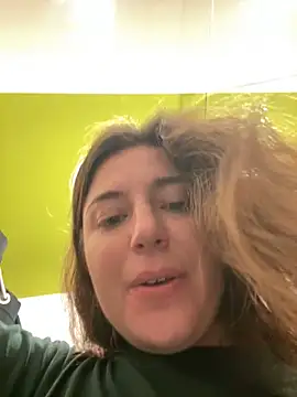 kate_nicepops333221 webcam