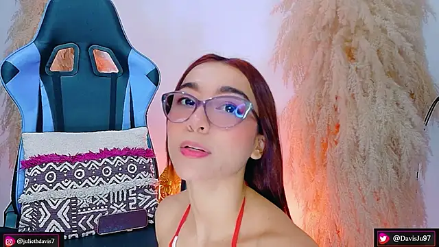 JulietaDavis webcam