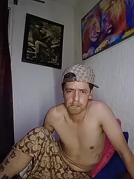 Junior_47 webcam