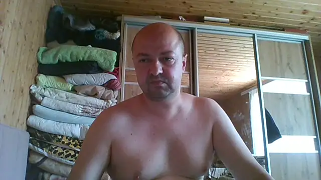 Luceriusbigass webcam