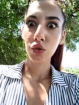 Andreea_Foxx webcam