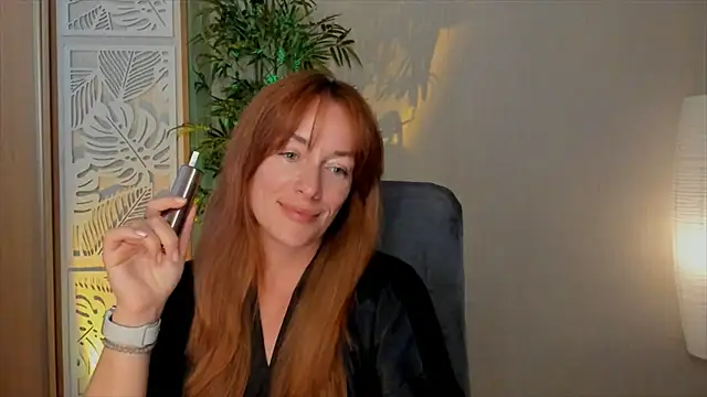 RebeccaMartinez webcam
