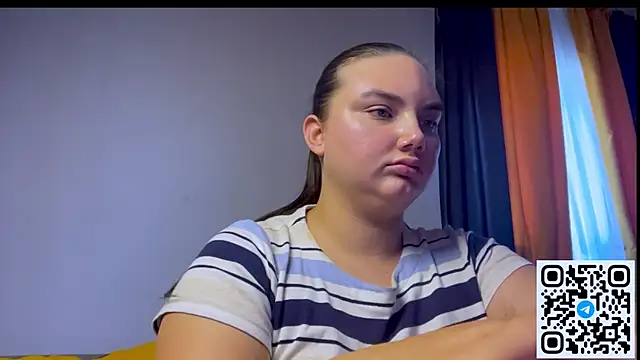 Dreamyblushfairy webcam