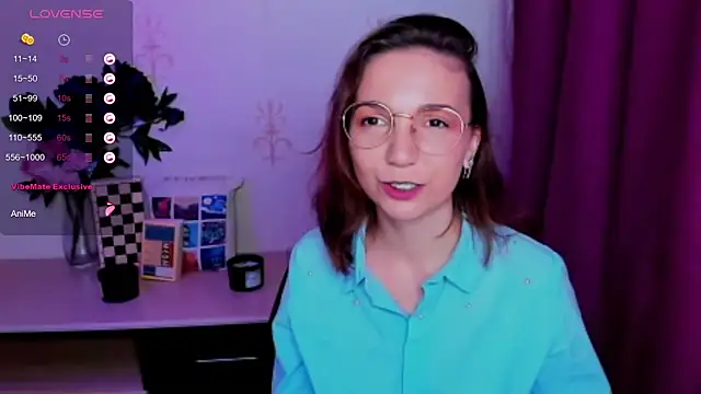 KindHazelHere_ webcam