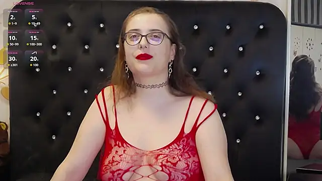JulieAnnX webcam