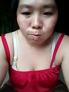 quynhkoolbae webcam