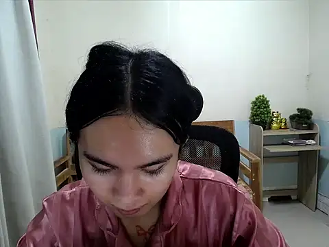 devine_goddess webcam