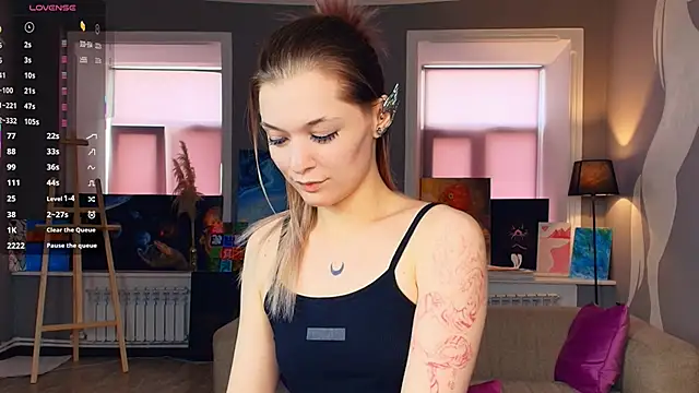 CleopatraHabibi webcam