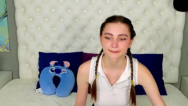 MilaLick webcam
