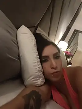 Chloemendoza webcam
