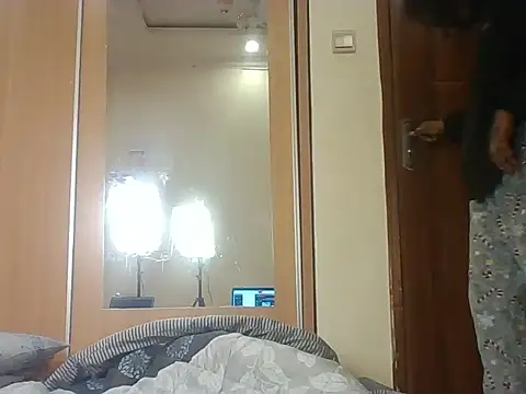 Tigerkitty_ webcam