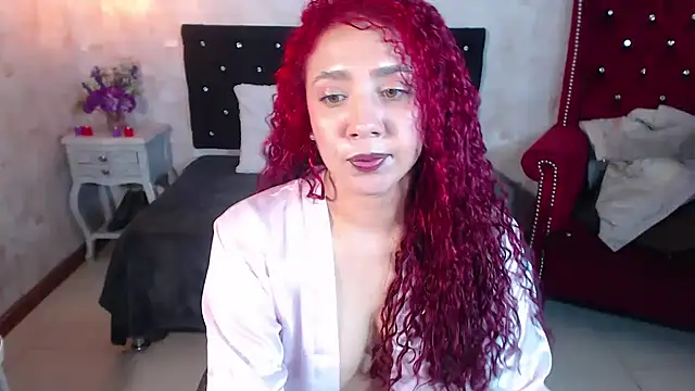 IsabelaLatina webcam
