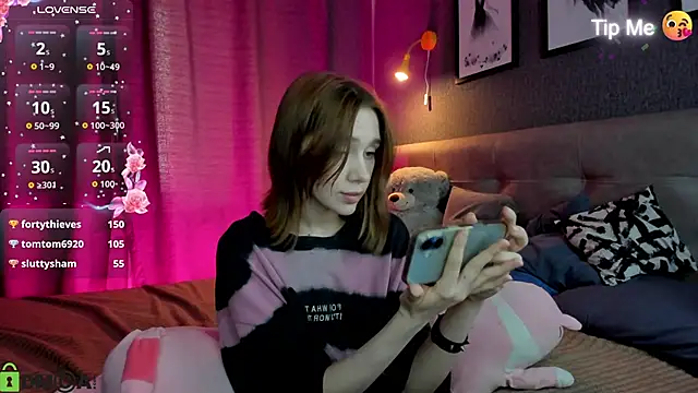 Lesi_Moonie01 webcam