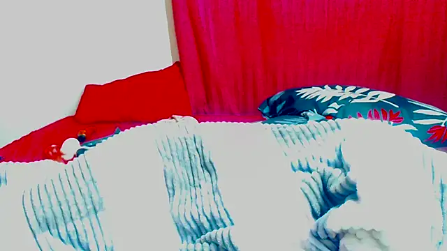 Juicyasss35xx webcam