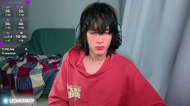 LeonBoykisser webcam