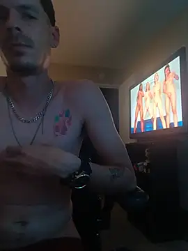 latinosatiro94 webcam